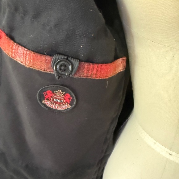 Pendleton Short Jacket - Picture 4 of 6